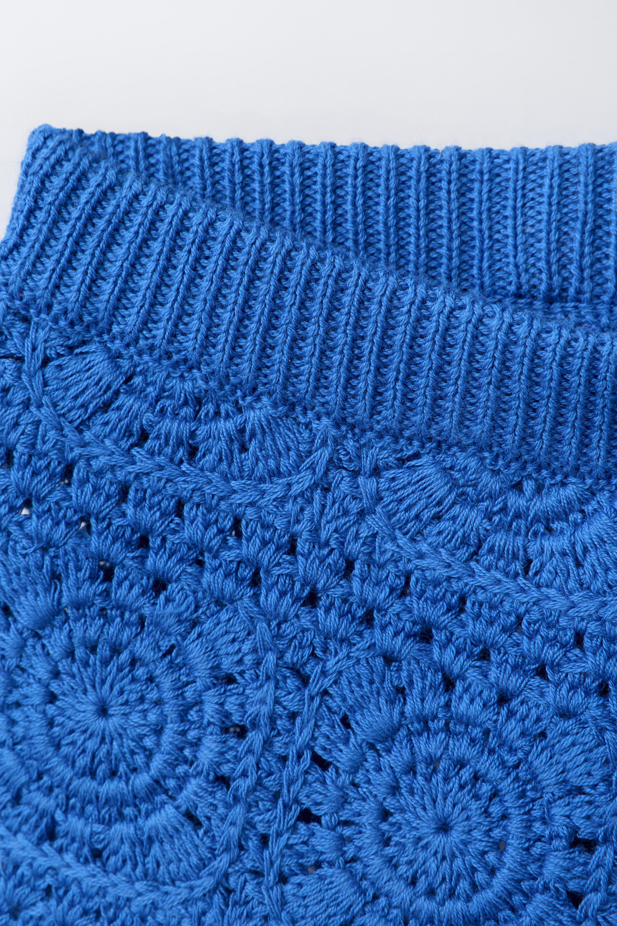 BERMUDA EN MAILLE CROCHET BRODÉE